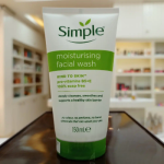 Simple Kind to Skin Moisturising Facial Wash 150ml - Image 6